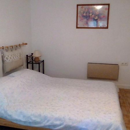 Les Coustilles Saint-Alvere Екстер'єр фото