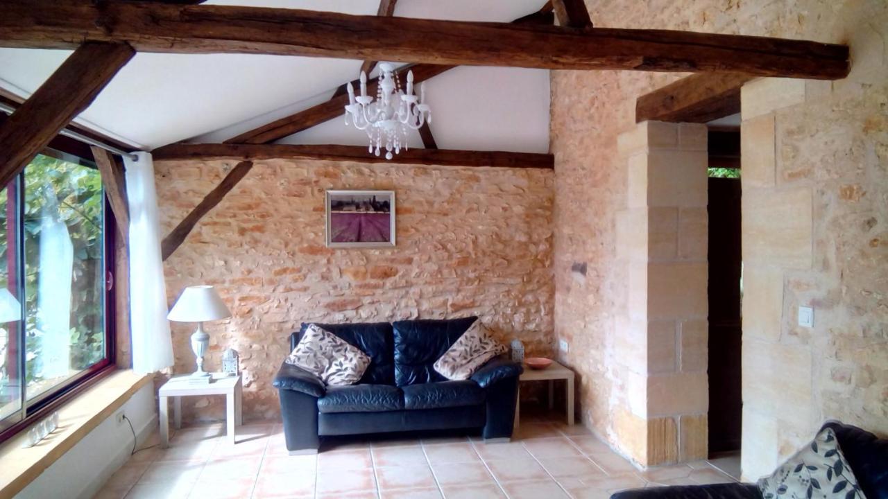 Les Coustilles Saint-Alvere Екстер'єр фото